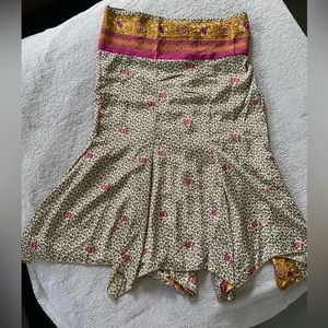 Mid length bohemian silky flare skirt size medium